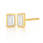 Emerald bezel earring