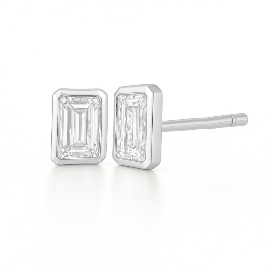 Emerald bezel earring